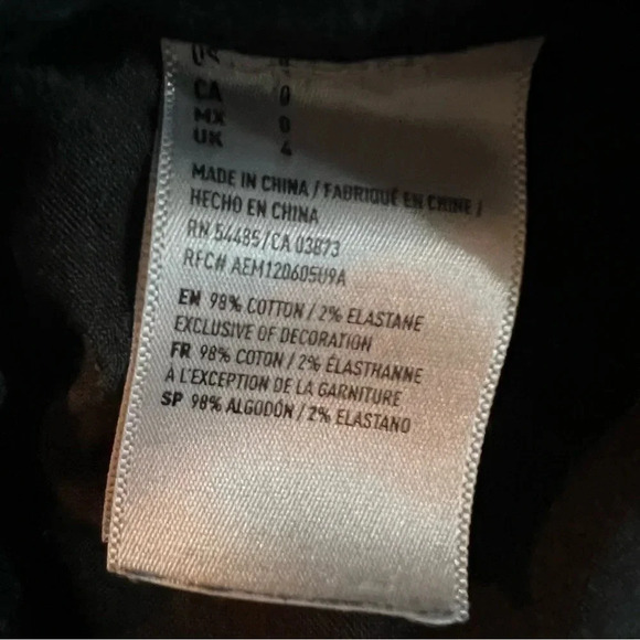 American Eagle Jean shorts size 0, distressed style - Picture 8 of 9